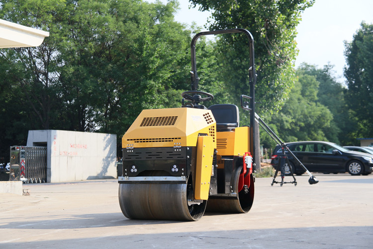 “明星款”小型壓路機(jī)，讓大家的選擇不再“迷路”！